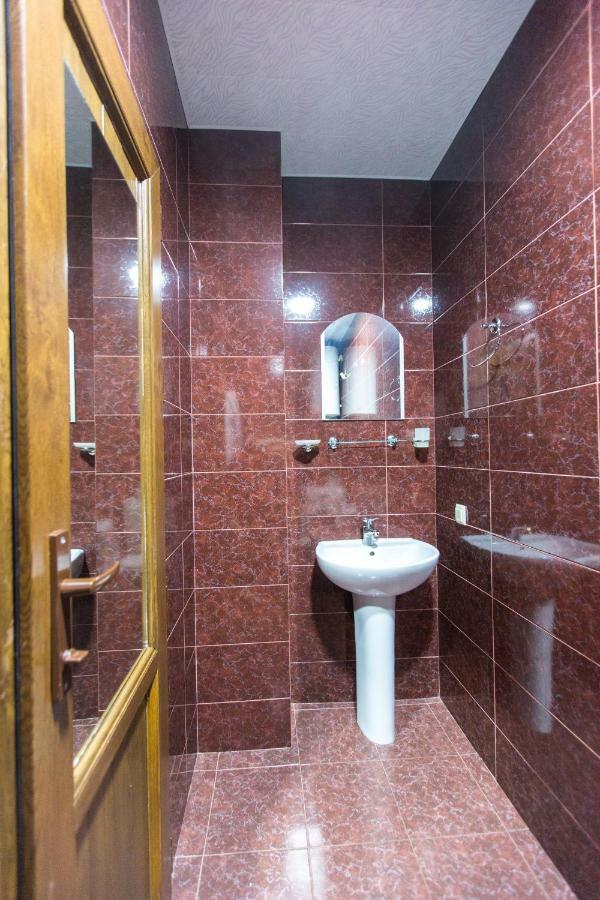 Apartament On Rustaveli Батуми Экстерьер фото